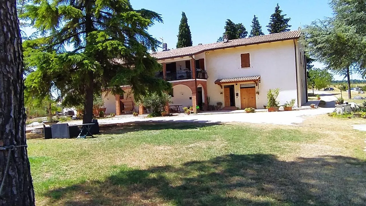 Апартаменты Casale In Collina Vista Assisi,Brufa Di Torgiano